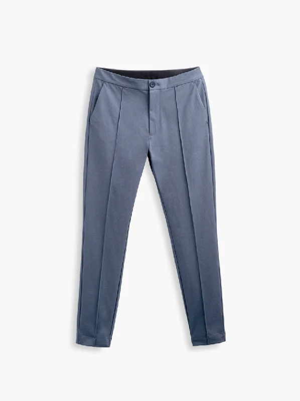 Men's Pants with Logo EmbossmentsMen's Kinetic Pintuck Pant - Slate Blue